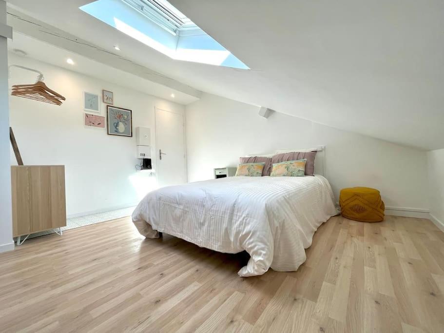 Studio Jade : Charmant Logement Place Clemenceau Apartment Pau Exterior foto