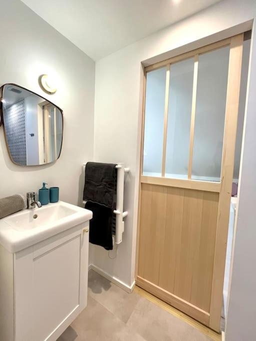 Studio Jade : Charmant Logement Place Clemenceau Apartment Pau Exterior foto